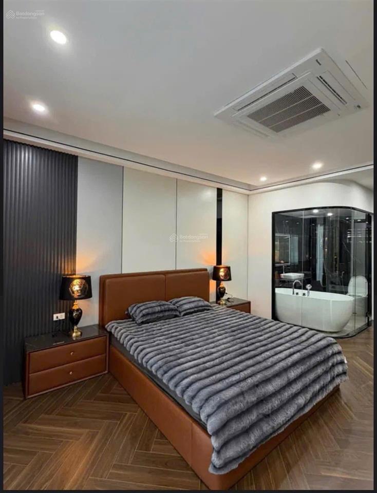 Cần bán nhà phân lô phố yên lãng, 60m2x6t thang máy, 10m ra ô tô tránh, full nội thất. 20 tỷ.