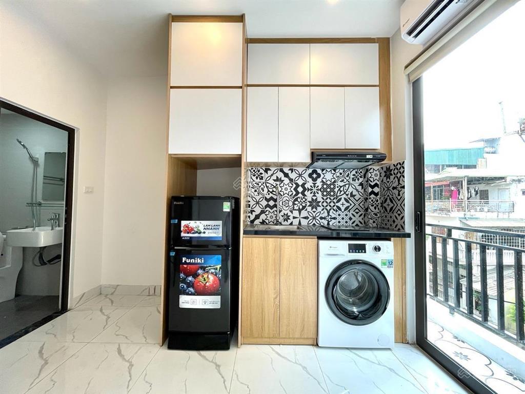 Bán nhà dòng tiền phố thái thịnh. 45m2x6t thang máy, 10m ra ôtô 9p khép kín. d/thu ổn định. đống đa
