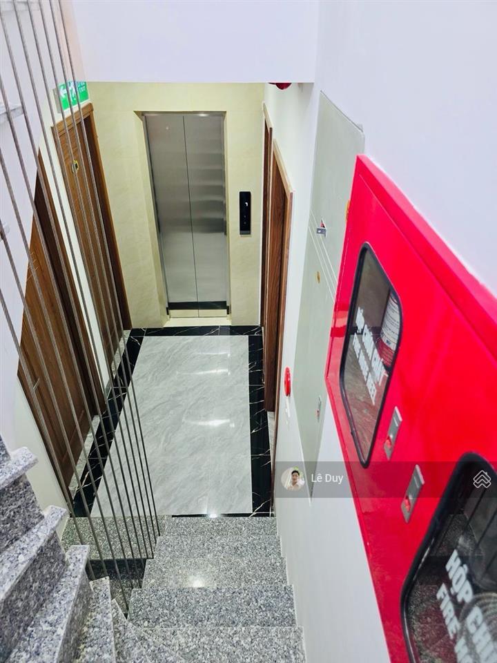 Bán toà ccmn phố hào nam 63m2x7t thang máy, 2thoáng, 20m ra ôtô 12p full nội thất. d/thu 70tr/tháng