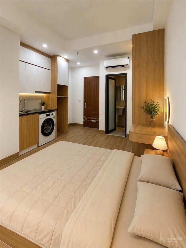 Lo góc trung kính 120m2 x 8tầng thăng máy tổng 28pkk dòng tiền 200tr/th giá 29.9tỷ, sát 2.5