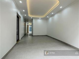 Bán nhà lô góc phố yên lãng, 60m2x6t thang máy, ngõ thông, gần phố, kinh doanh. giá 24,2tỷ. đống đa