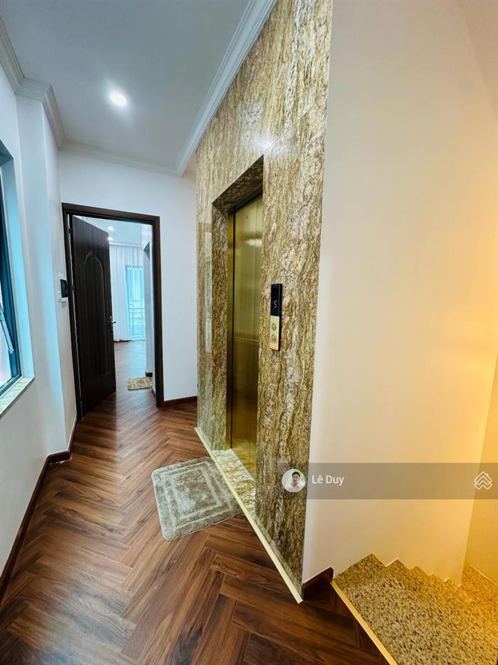 Bán nhà lô góc phố yên lãng, 60m2x6t thang máy, ngõ thông, gần phố, kinh doanh. giá 24,2tỷ. đống đa
