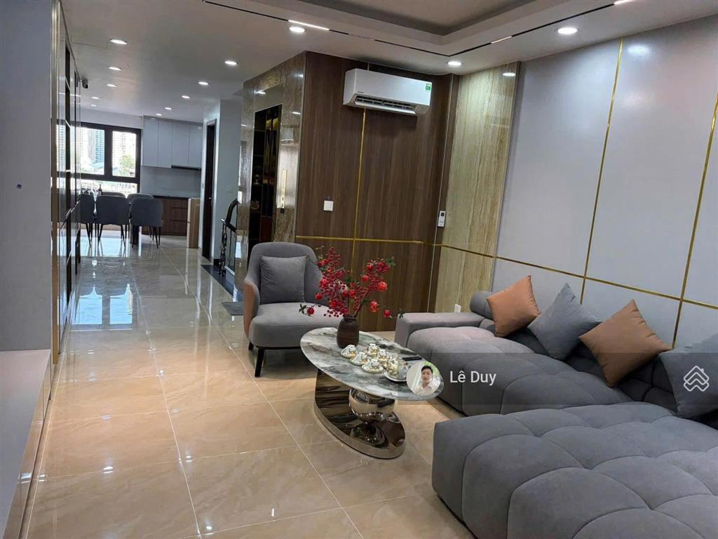 Bán nhà lô góc xã đàn, đống đa. 52m2, 7 tầng thang máy, 20m ra phố, kinh doanh. giá 18,5 tỷ