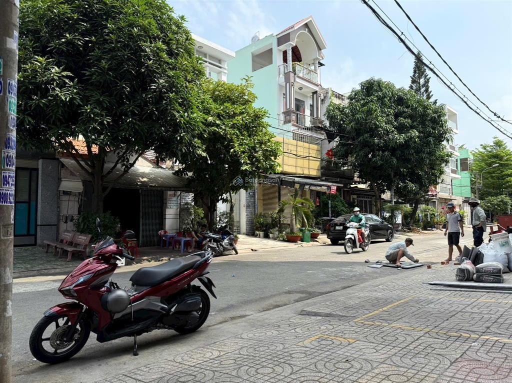 Bán nhà khu tên lửa 2, mt đường số 53c, 5x16m, 2 tấm giá 7.5 tỷ giá tốt