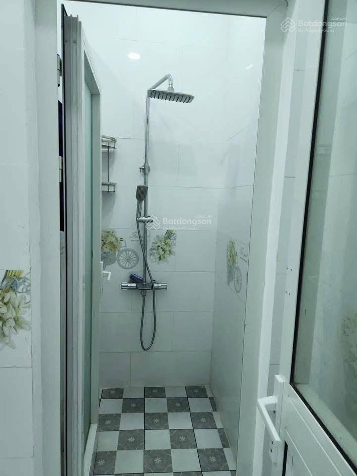 Bán nhà mt đường vương văn huống. khu tên lửa 4x19m, 1 trệt 1 lầu giá 8.2tỷ thương lượng chính chủ