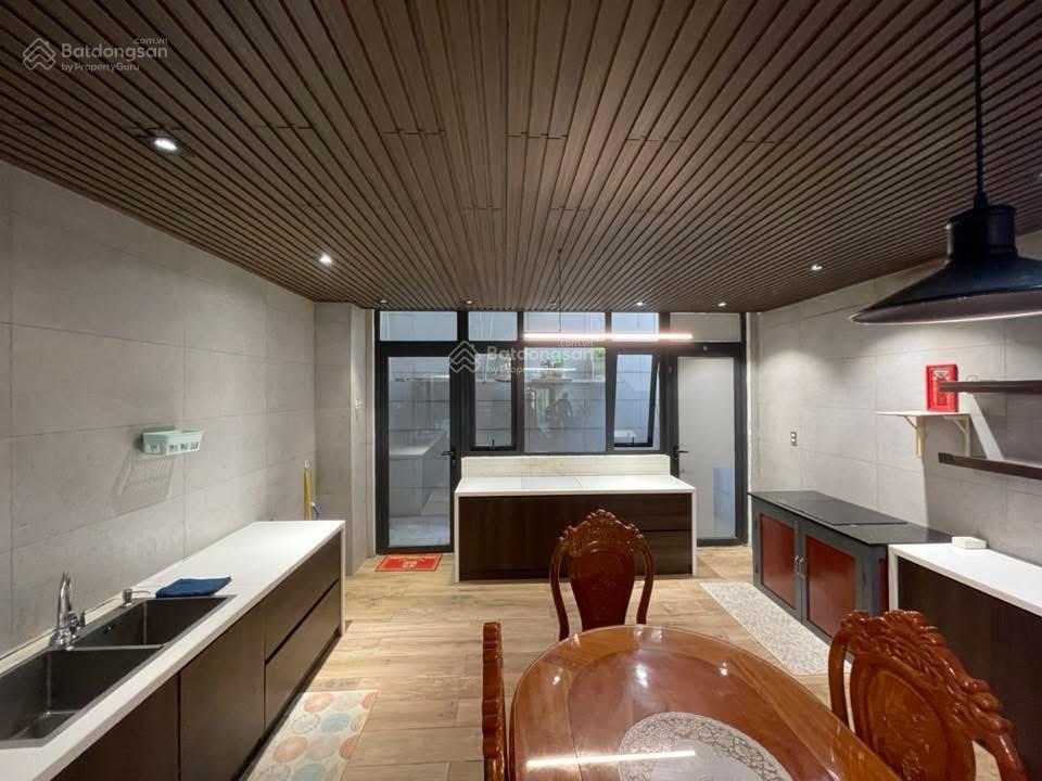 Bán nhà mt đường số 30, khu ao sen, 5x20m, 3,5tấm nhà đẹp, vị trí đẹp, giá 18.8tỷ thương lượng