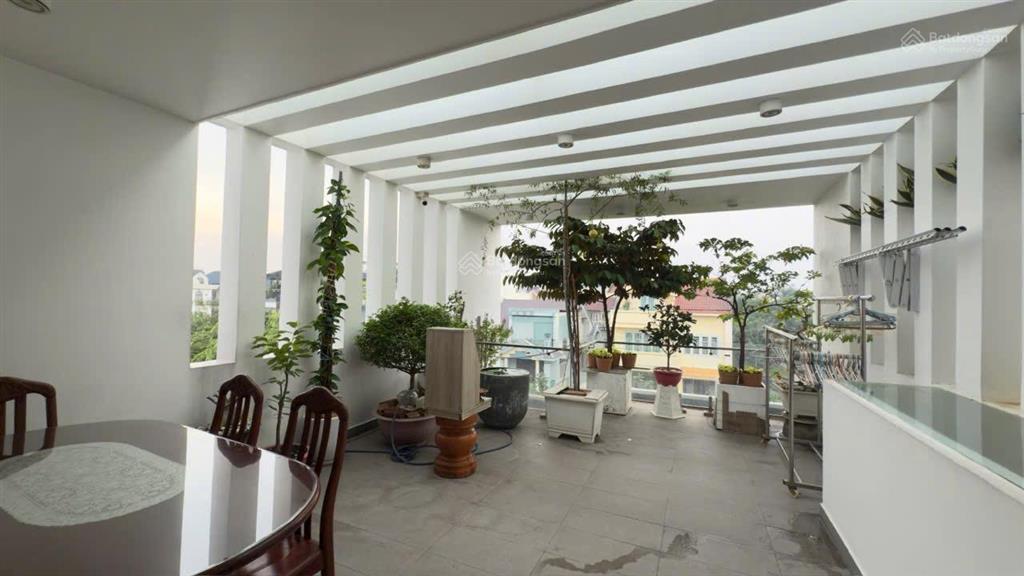 Bán nhà mt đường số 30, khu ao sen, 5x20m, 3,5tấm nhà đẹp, vị trí đẹp, giá 18.8tỷ thương lượng