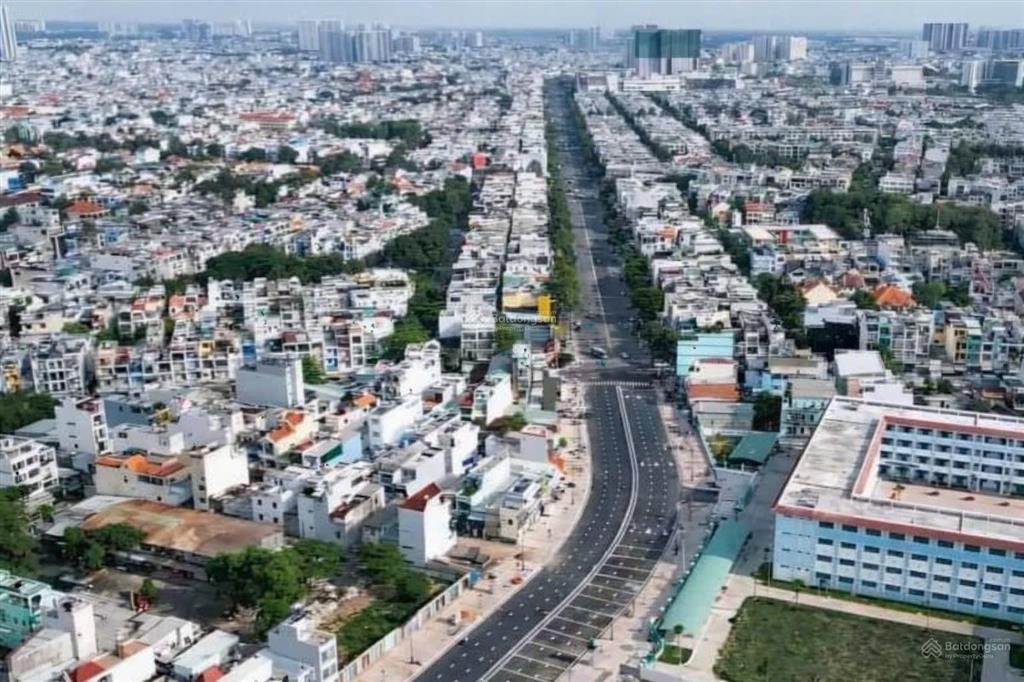 Bán nhà mtkd đường tên lửa. 5x20m. 3.5 tấm vị trí đẹp.giá 30 tỷ thương lượng