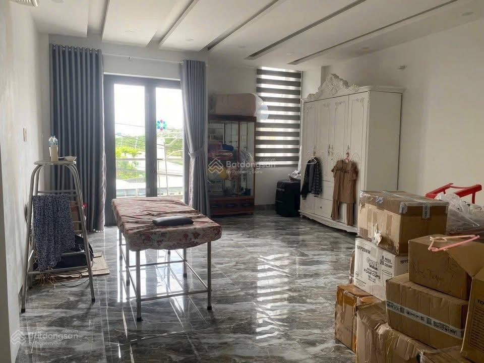 Bán nhà khu tên lửa đối diện aeon, mt đường số 17a, dt 5 x 20m, 3.5 tấm, giá 26 tỷ thương lượng