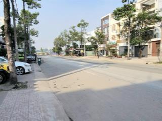 Tên lửa  bán nhà mặt tiền 18.8 tỷ  100m  5x20m 3.5 tấm  mt kinh doanh sầm uất