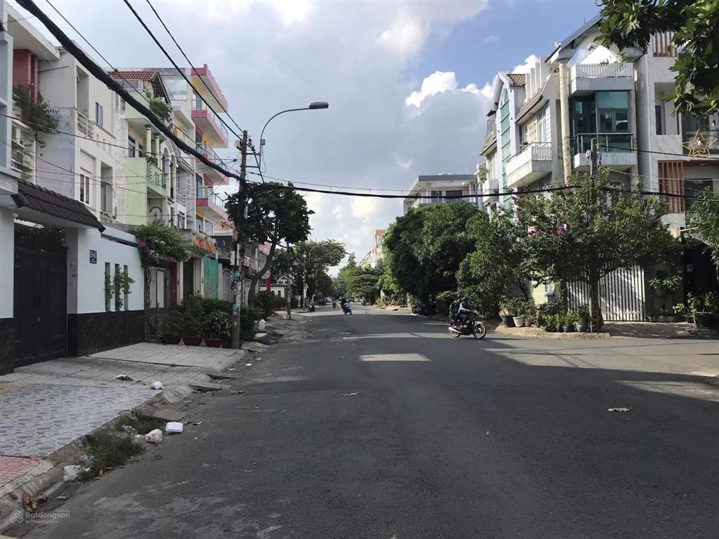 Tên lửa  cho thuê nhà mặt tiền 15tr/th  100m2  4x25m 3.5 tấm  khu bàn cờ  gần aeon  cih