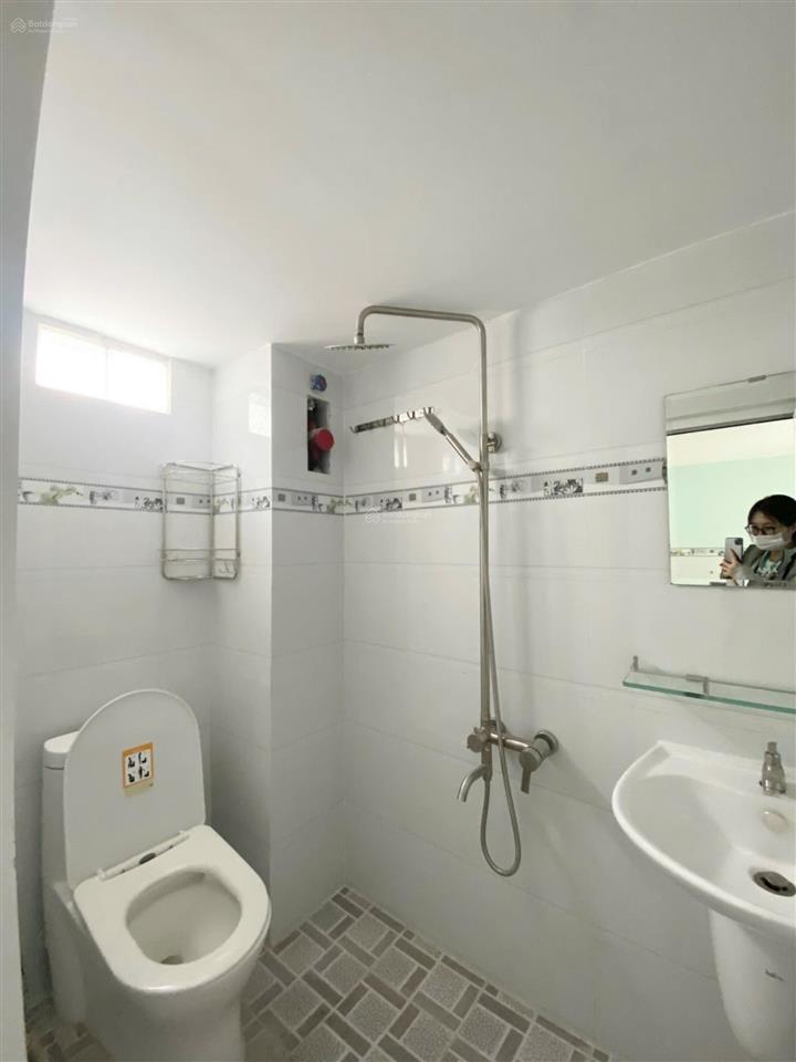 Cho thuê duplex cao 1m8 ngay phước long b, gần ngã tư mk, đỗ xuân hợp, tây hoà, nam hoà