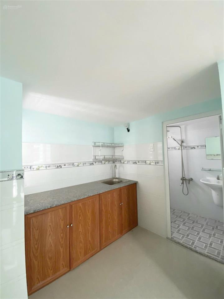 Cho thuê duplex cao 1m8 ngay phước long b, gần ngã tư mk, đỗ xuân hợp, tây hoà, nam hoà