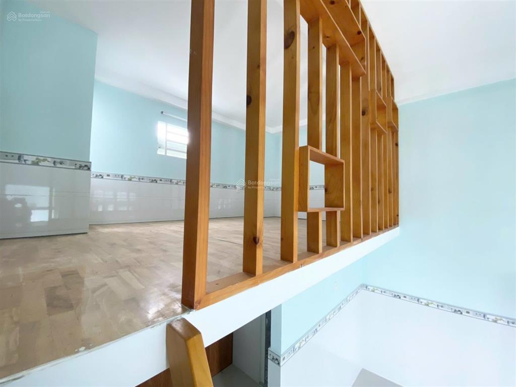 Cho thuê duplex cao 1m8 ngay phước long b, gần ngã tư mk, đỗ xuân hợp, tây hoà, nam hoà