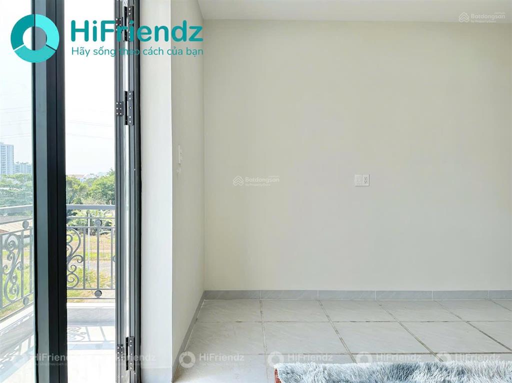 Căn hộ dịch vụ ban công ngay đường liên phường, gần nguyễn duy trinh, global city, nguyễn thị định