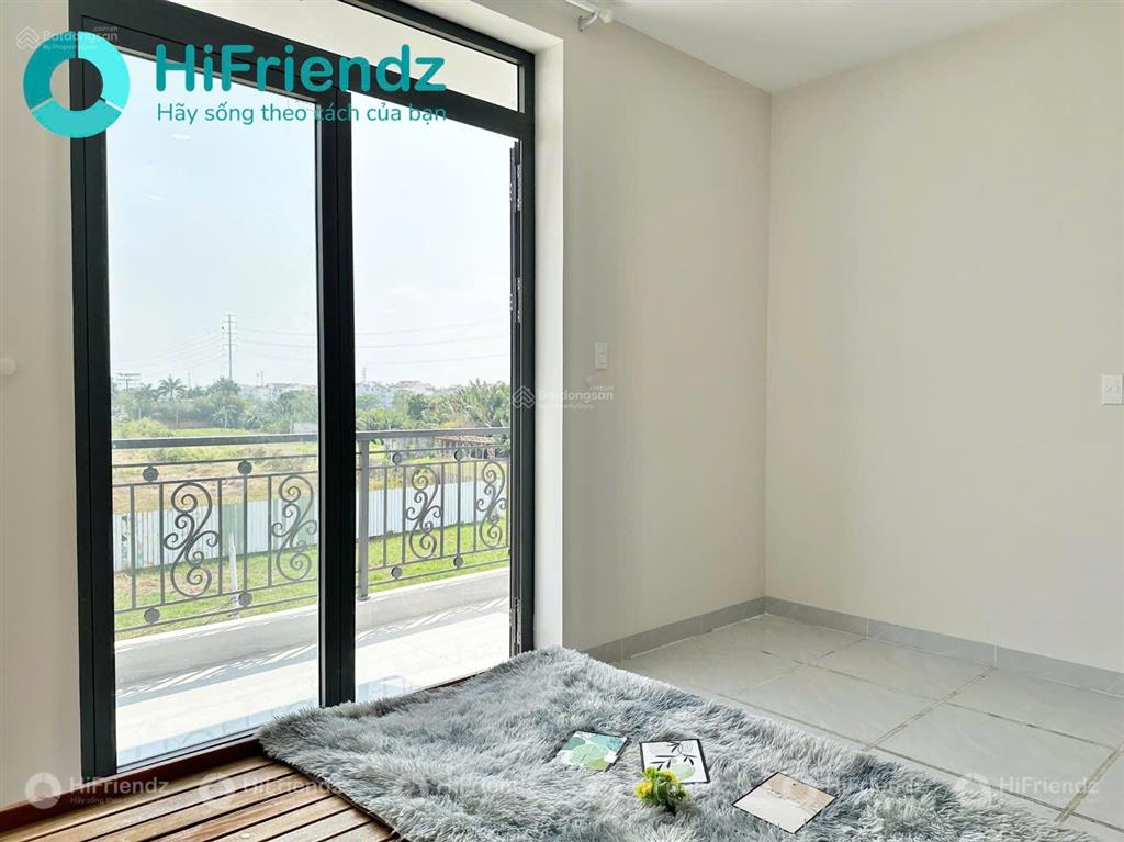 Căn hộ dịch vụ ban công ngay đường liên phường, gần nguyễn duy trinh, global city, nguyễn thị định