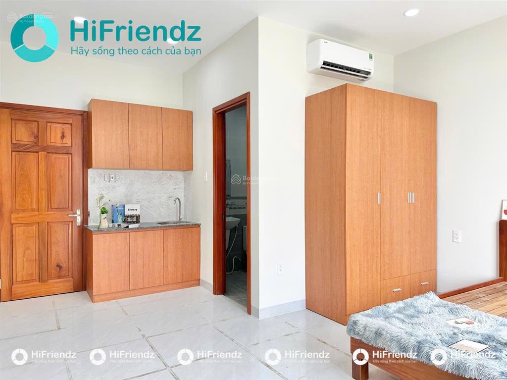 Căn hộ dịch vụ ban công ngay đường liên phường, gần nguyễn duy trinh, global city, nguyễn thị định