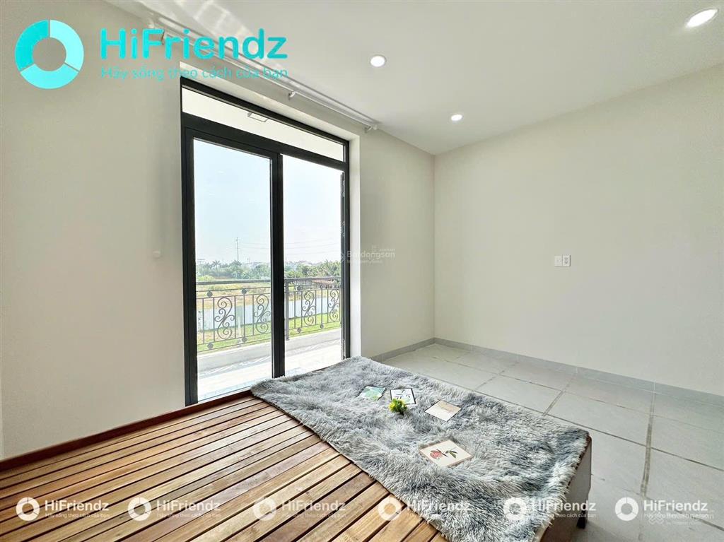 Căn hộ dịch vụ ban công ngay đường liên phường, gần nguyễn duy trinh, global city, nguyễn thị định
