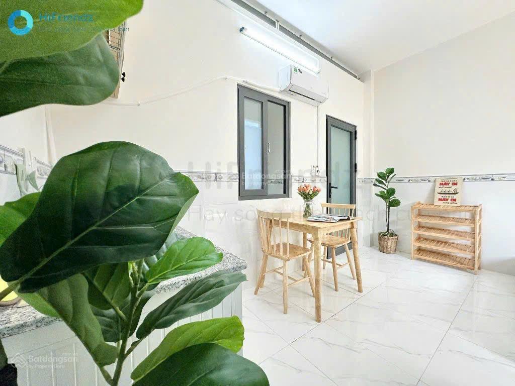 Studio đầy đủ nội thất ngay lê văn việt, gần ngã tư thủ đức, man thiện, utc2, spkt, hutech, fpt