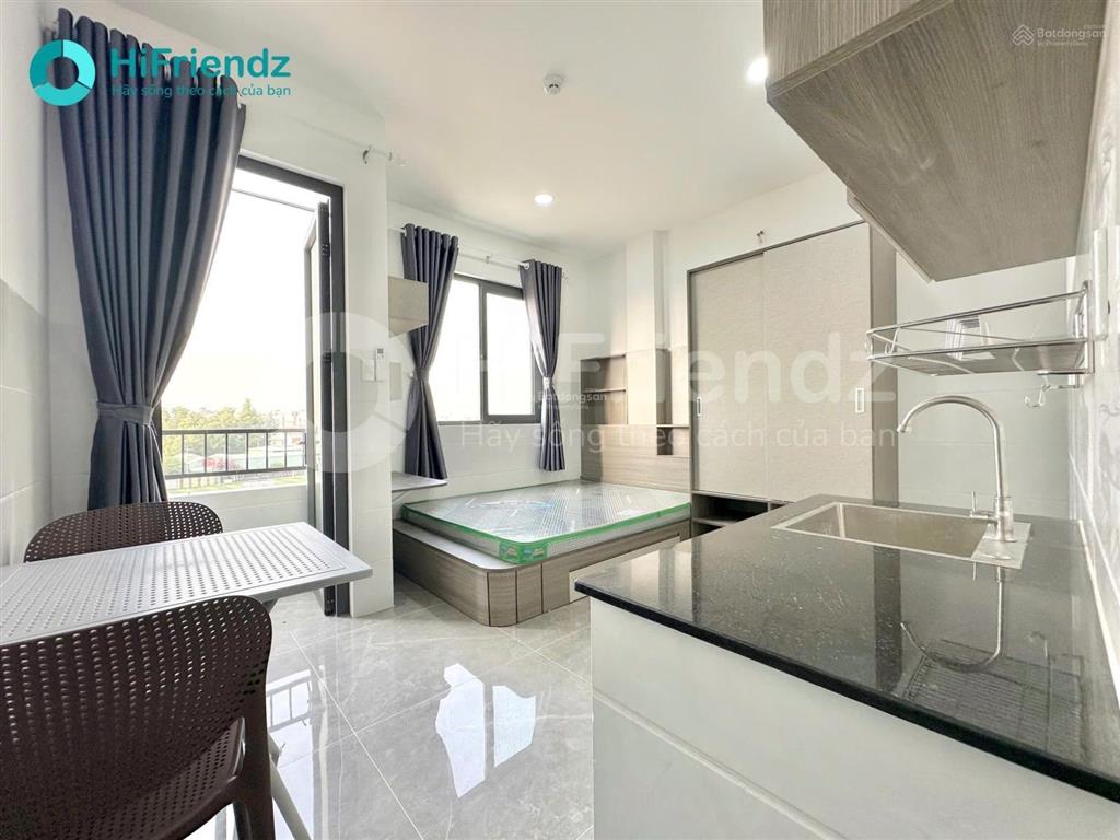 Studio ban công full nội thất máy giặt riêng ngay lã xuân oai, gần võ văn hát, khu cnc, ufm, fpt