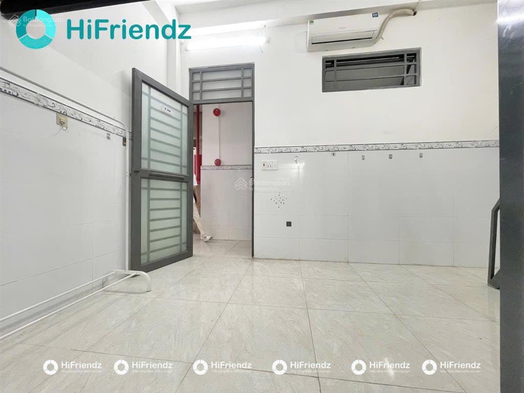 Duplex ở được đông ngay cđ công thương, cđ kinh tế đối ngoại, đh văn hoá, đh công nghệ kỹ thuật