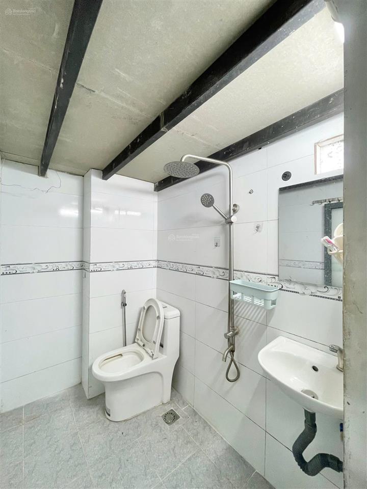 Duplex ở được đông ngay cđ công thương, cđ kinh tế đối ngoại, đh văn hoá, đh công nghệ kỹ thuật