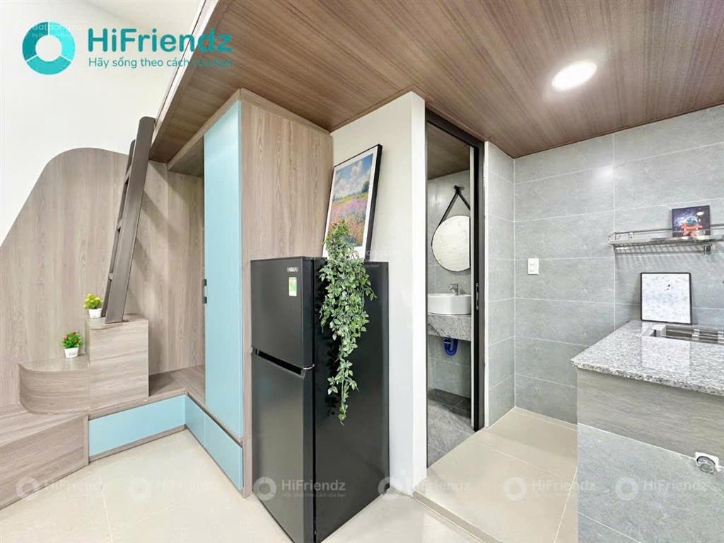 Duplex ban công đầy đủ nội thất ngay lê văn việt, gần ngã tư thủ đức, man thiện, hutech, fpt, utc2