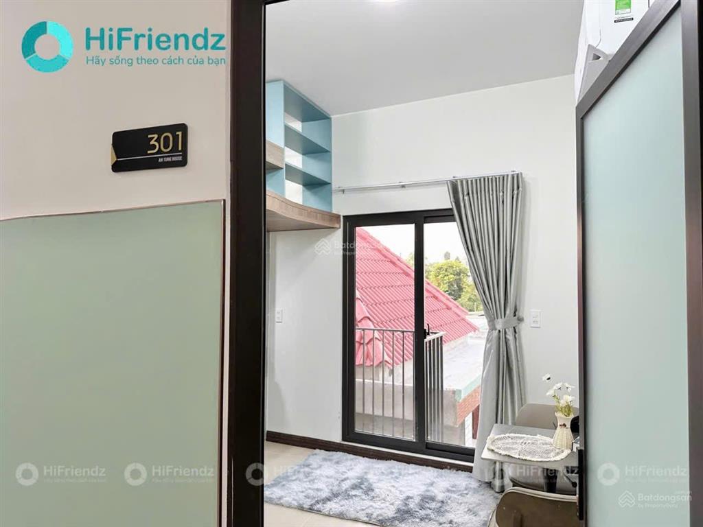 Duplex ban công đầy đủ nội thất ngay lê văn việt, gần ngã tư thủ đức, man thiện, hutech, fpt, utc2