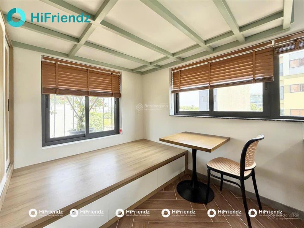 Duplex 2 không gian ngủ đi bộ qua ufm, gần hutech, fpt, vinhomes, khu cnc