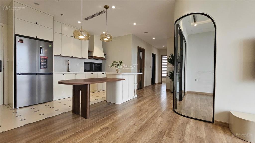 Bán căn hộ 3pn khoáng nóng tại gia view hồ thiên nga full đồ