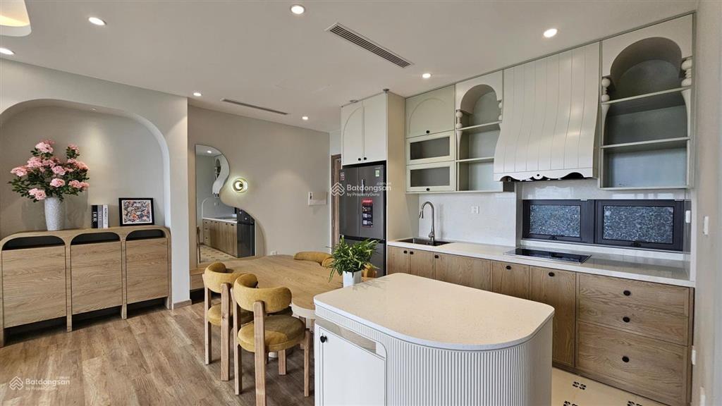 Bán căn hộ 3pn khoáng nóng tại gia view hồ thiên nga full đồ