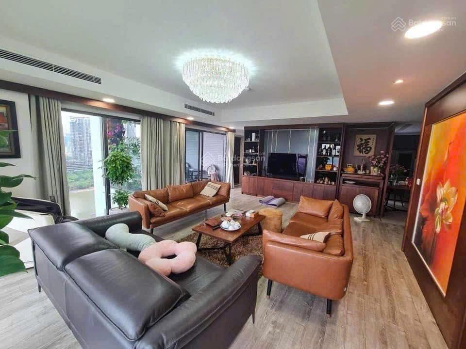 Bán căn hộ 158m central lake view hồ thiên nga, sân golf full nội thất
