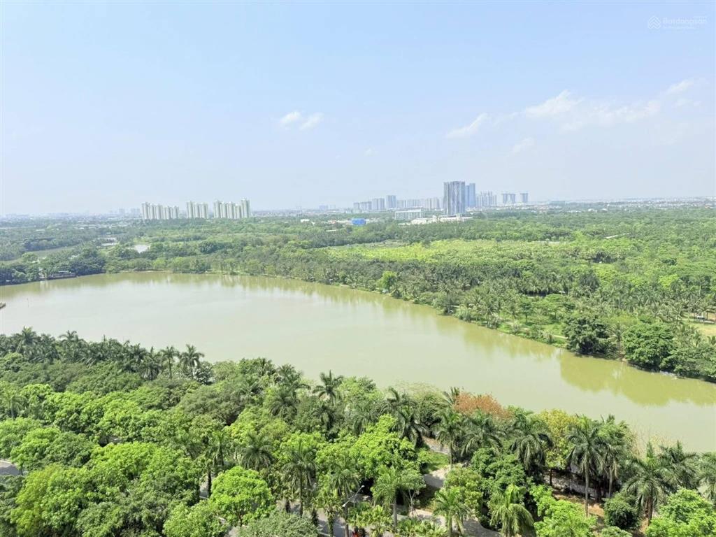 Bán căn 2pn landmark view hồ full nội thất