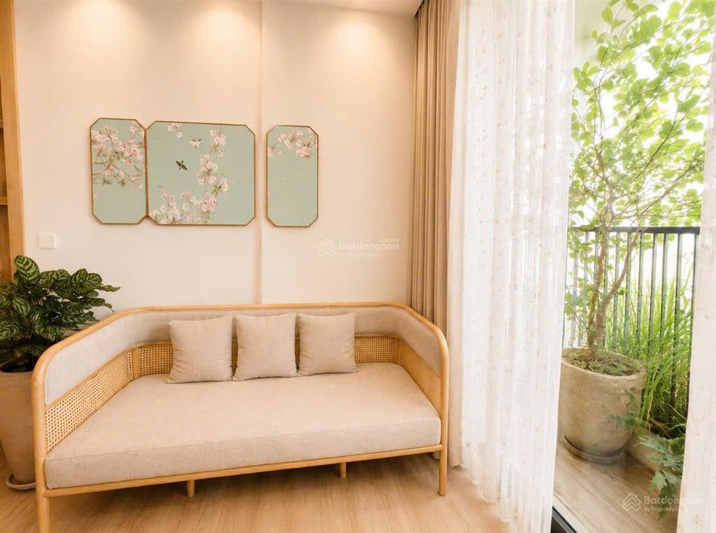 Bán căn 2pn onsen view sông hồng full đồ