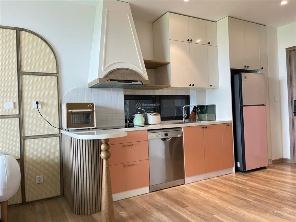 Bán căn 2pn landmark full đồ sẵn dòng tiền cho thuê!