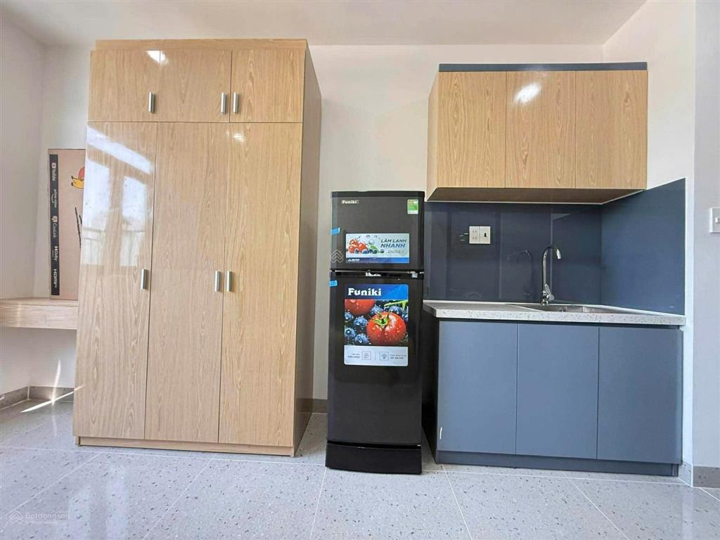 Hợp đồng khoán 130tr/tháng 29 phòng chdv 6 tầng 150m2 (6.5x23) mặt tiền thang máy