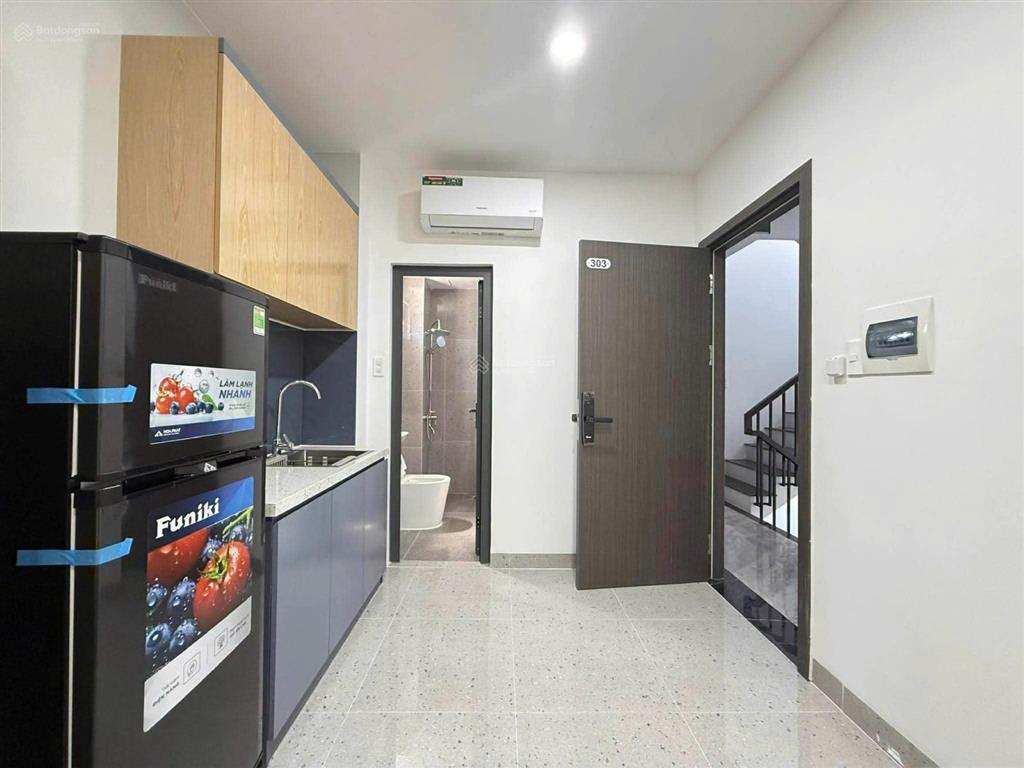 Hợp đồng khoán 130tr/tháng 29 phòng chdv 6 tầng 150m2 (6.5x23) mặt tiền thang máy