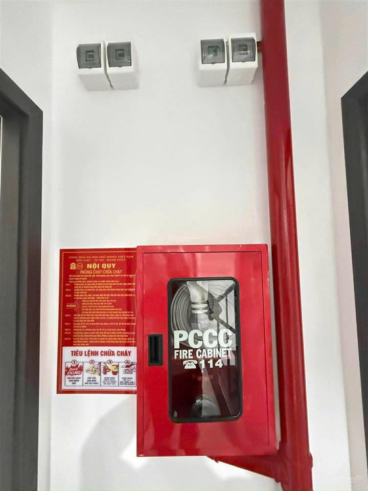 Hợp đồng khoán 130tr/tháng 29 phòng chdv 6 tầng 150m2 (6.5x23) mặt tiền thang máy