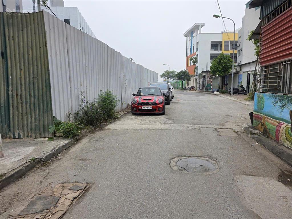 Bán gấp đất phúc lợi 74m2, ngõ thông  to  ô tô tránh kinh doanh nở hậu 13.5 tỷ  long biên, hn