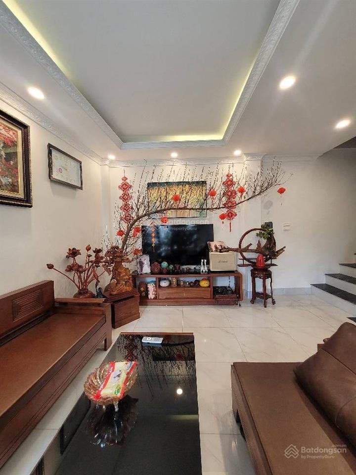 Nhà mới phúc lợi 30m²/35m2 | 6 tầng 1 tum ô tô đỗ cổng full nội thất 6.95 tỷ  long biên  hà nội