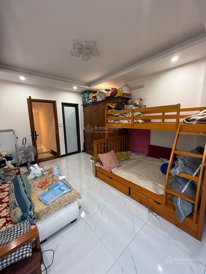 Bán nhà phúc lợi 32.3m2  5 tầng kinh doanh  ô tô tải đỗ cửa nở hậu full nội thất  8.5 tỷ