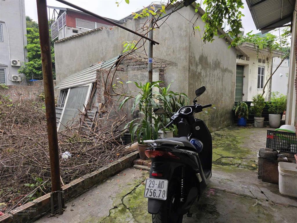 Đất yên viên  95m² nở hậu tặng nhà gần vin & ga ô tô đỗ cửa  6.8 tỷ  xã phù đổng  hà nội