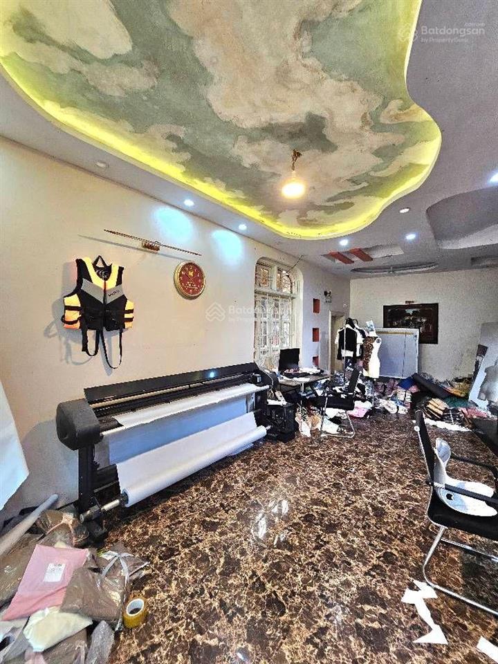 Bán nhà 3 tầng, 100m²  yên viên, view thoáng sát vin yên thường, ngõ xe tải tránh  13,8 tỷ