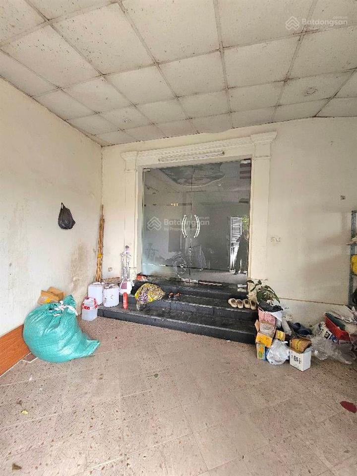 Bán nhà 3 tầng, 100m²  yên viên, view thoáng sát vin yên thường, ngõ xe tải tránh  13,8 tỷ