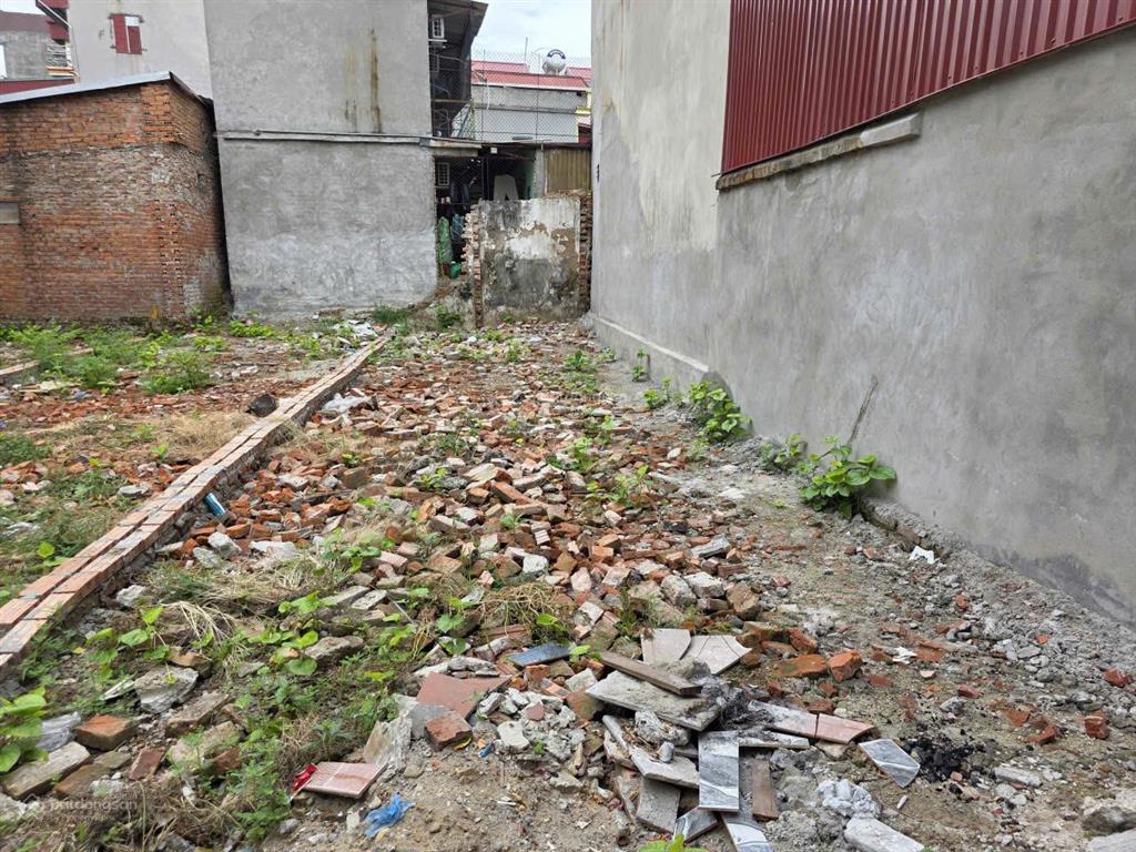 Bán đất phố rích gạo  phù chẩn từ sơn bắc ninh | 61,3m  ngõ nông  50m oto tránh  2,45 tỷ