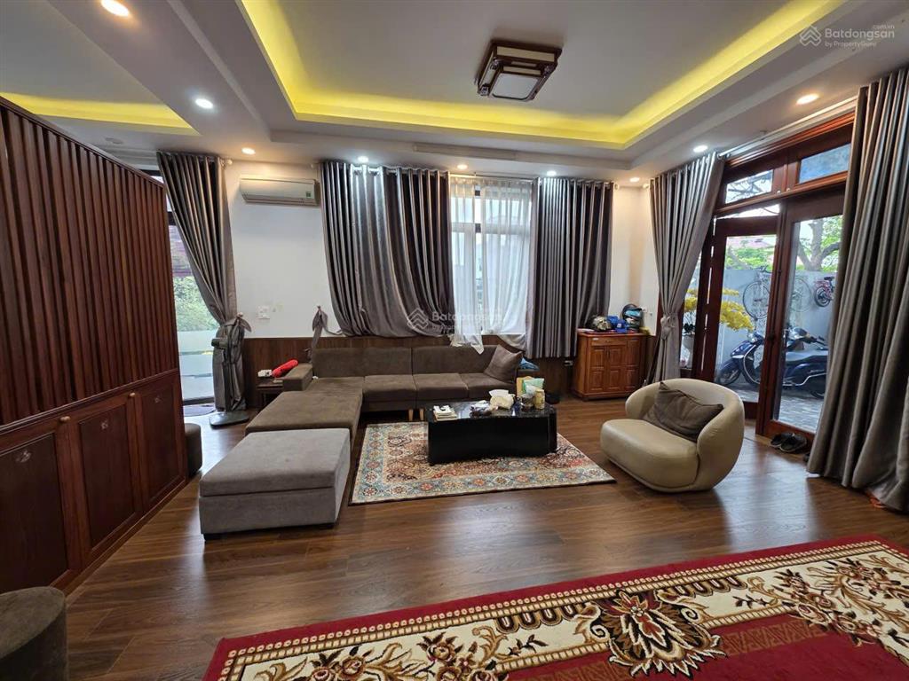 Nhà riêng 120m² full nội thất phan đăng lưu, xã phù đổng ngõ xe tải tránh không qh  chỉ 11 tỷ