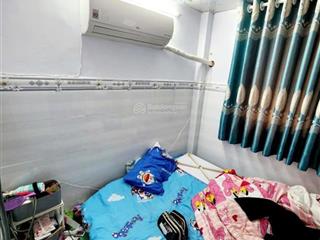 Bán gấp nhà đẹp ở ngay....phạm phú thứ phường 4 quận 6 3 tầng chỉ nhỉnh 2 tỷ 166.20.6