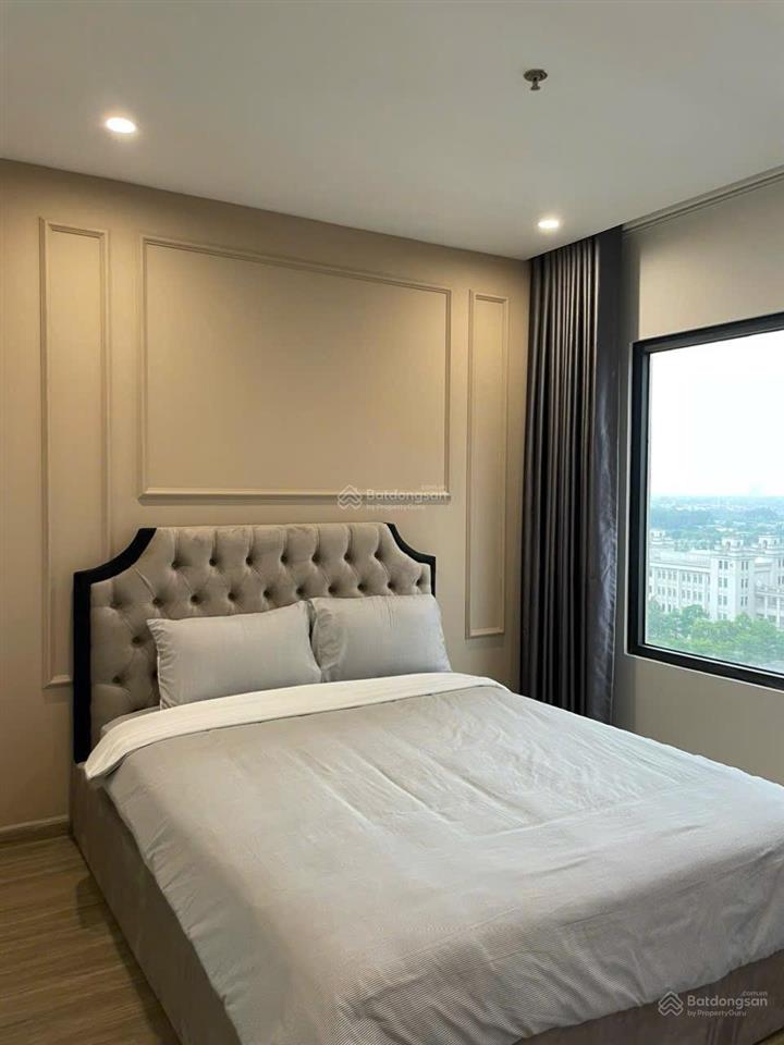 Căn hộ đập thông 4pn 3wc view hồ + vin uni đẹp tại tòa s2.12 sẵn hợp đồng thuê.  0917 099 ***