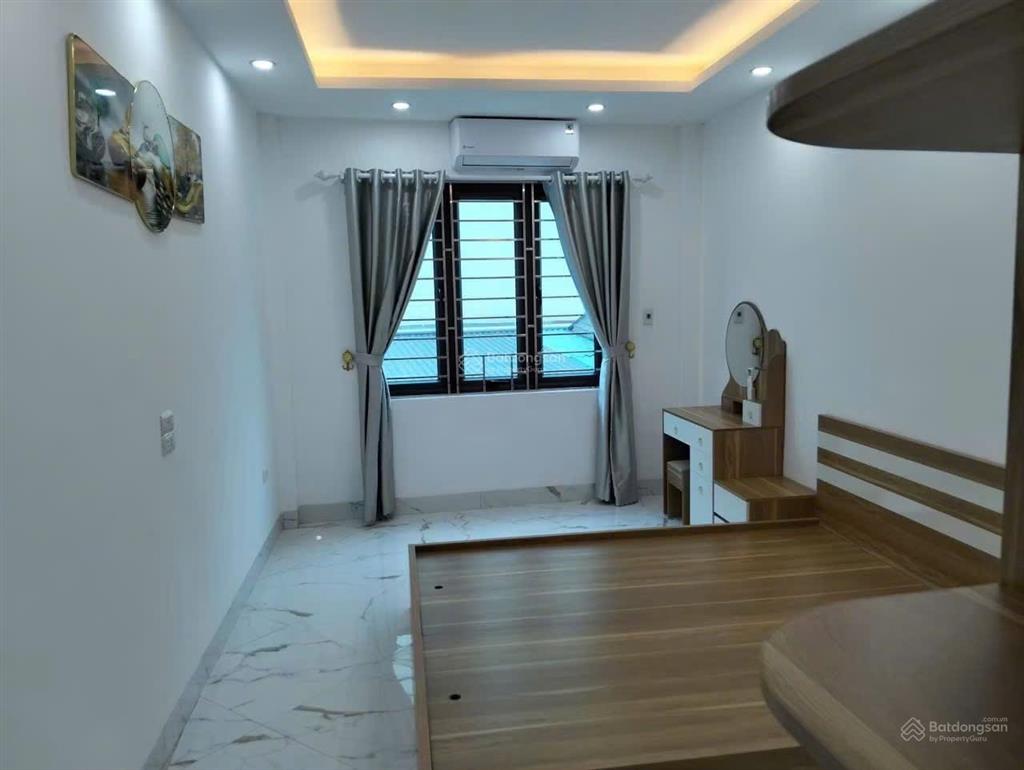 Bán nhà biên giang, hà đông, ô tô đỗ cổng, để lại full nội thất như hình, 4 tầng, 35m2, giá 3.99 tỷ