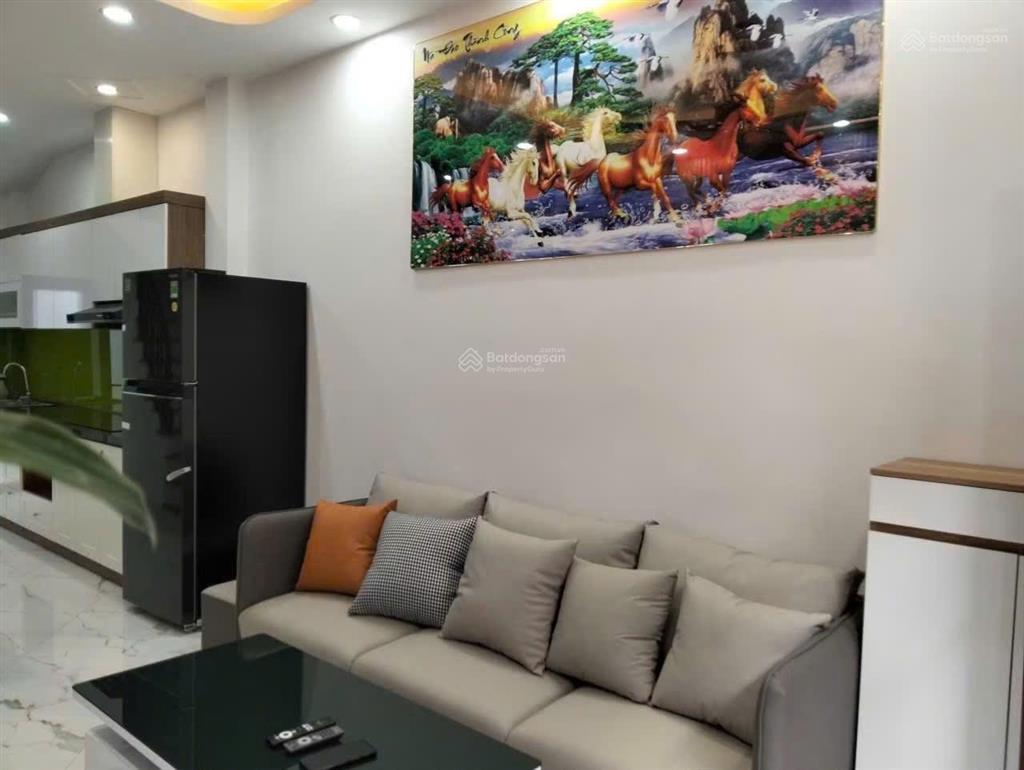 Bán nhà biên giang, hà đông, ô tô đỗ cổng, để lại full nội thất như hình, 4 tầng, 35m2, giá 3.99 tỷ